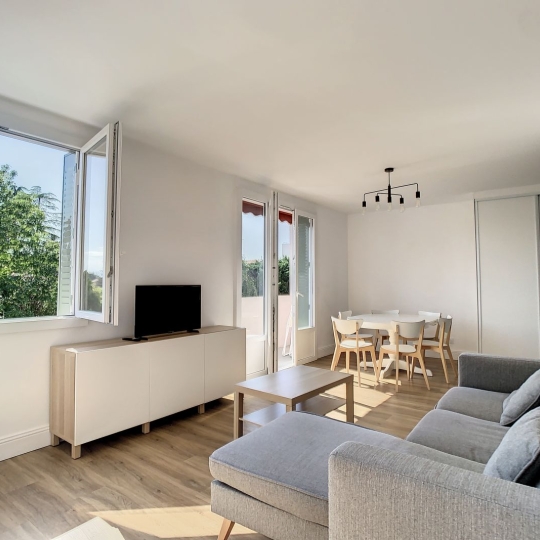  Annonces TASSIN : Appartement | LYON (69005) | 81 m2 | 1 450 € 