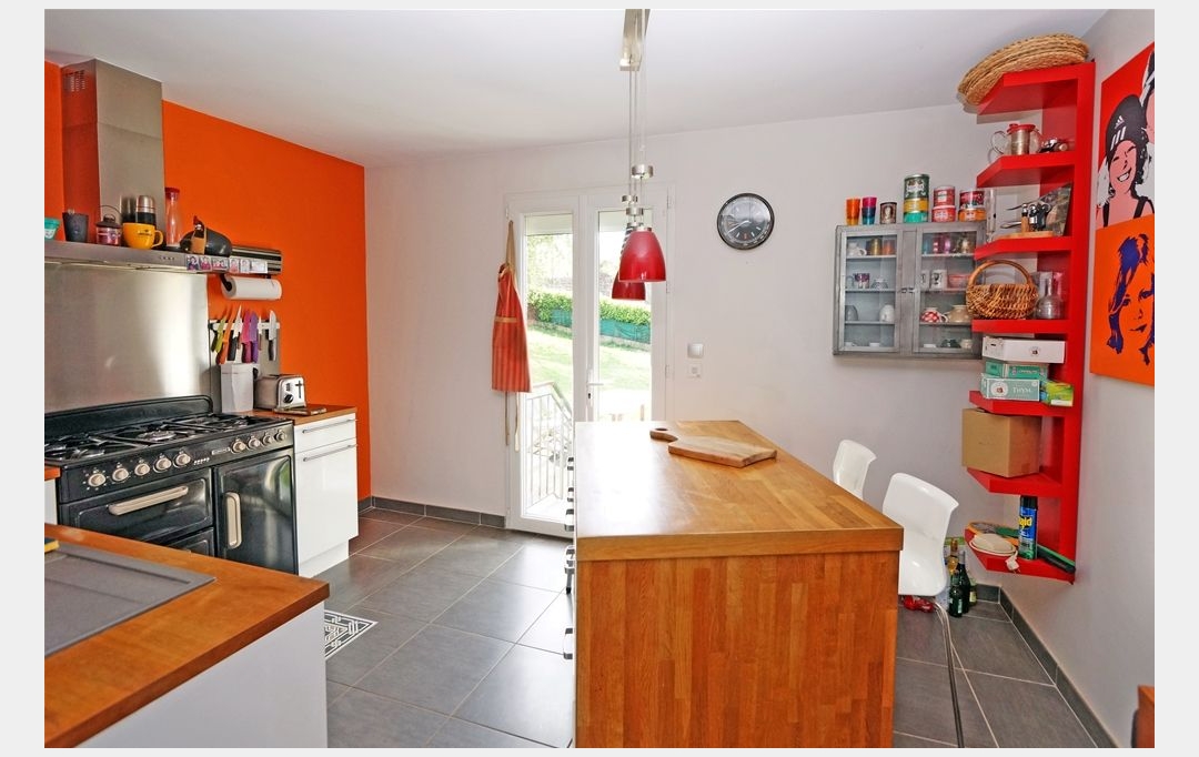 Annonces TASSIN : Maison / Villa | FLEURIEUX-SUR-L'ARBRESLE (69210) | 155 m2 | 495 000 € 