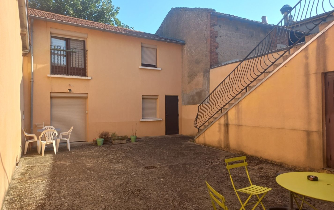 Annonces TASSIN : Immeuble | LA TOUR-DE-SALVAGNY (69890) | 162 m2 | 550 000 € 