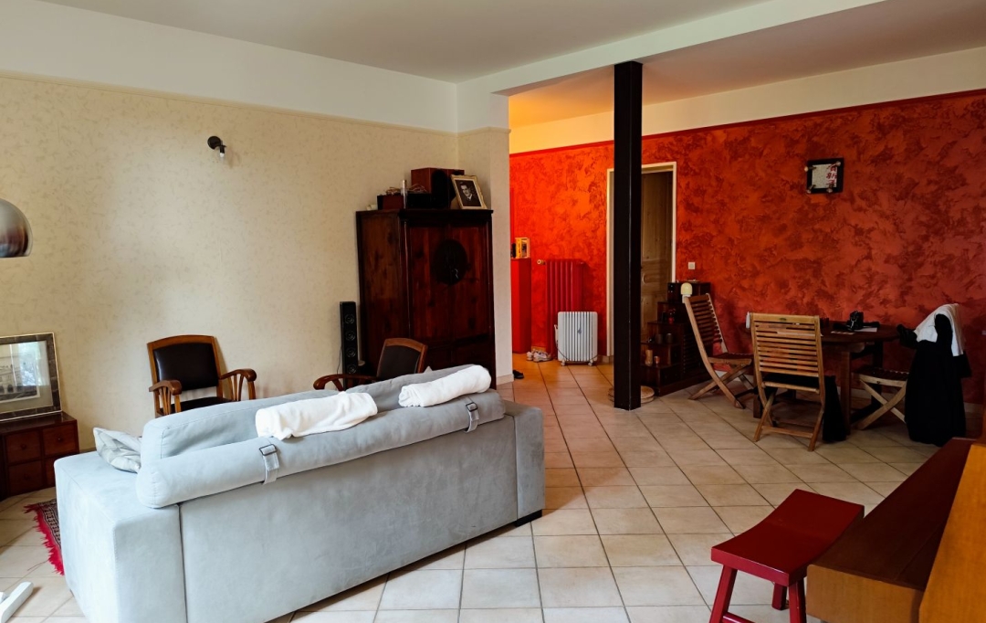 Annonces TASSIN : Appartement | SAINT-PIERRE-LA-PALUD (69210) | 119 m2 | 235 000 € 